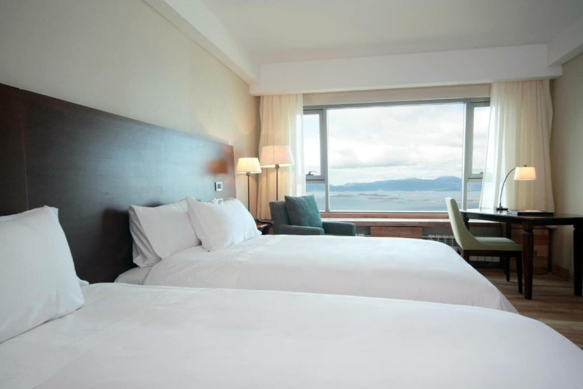 Arakur Ushuaia Resort & Spa Exteriör bild A room at the hotel