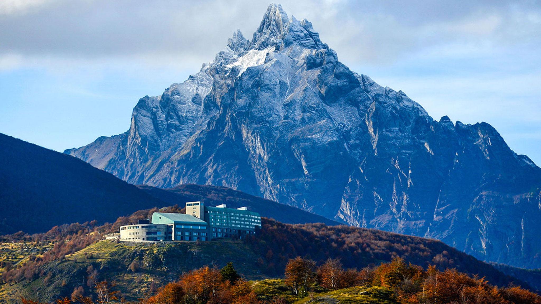Arakur Ushuaia Resort & Spa Exteriör bild Mount Yōtei